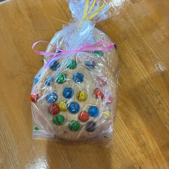 M&M Cookie.